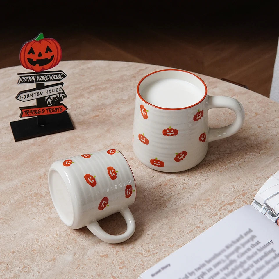 1Pc Halloween Ceramic Mug, Circle Pattern Coffee Cup, Exquisite Pumpkin, Bat Pattern Small Capacity Coffee Espresso Cup, Suitable for Home Decoration Drinkware, Halloween Party Cold Drink Cup, Breakfast Yogurt Oatmeal Cup, Afternoon Tea Tea Cup, Gift Gift